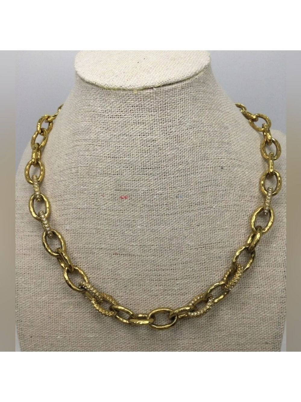 Stella & Dot Textured Oval Link Necklace 16"